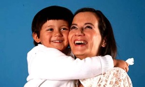 Clara-Rojas-hijo-Emmanuel-revista-Jet-Set.jpg